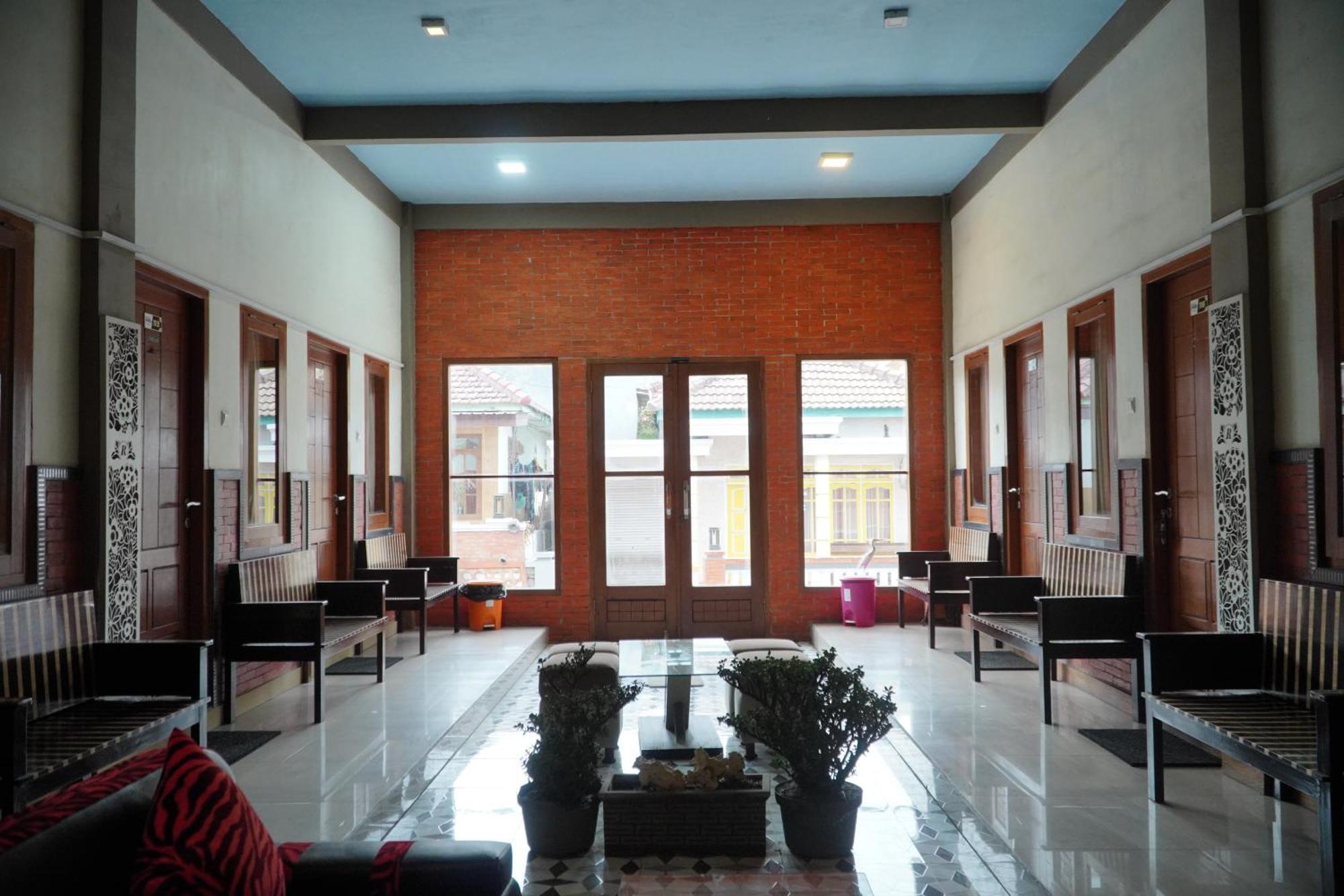 Parama Bromo Hotel Ngadisari Exteriör bild